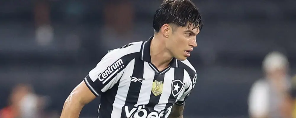 Correa e Alex Telles seguem como desfalques do Botafogo