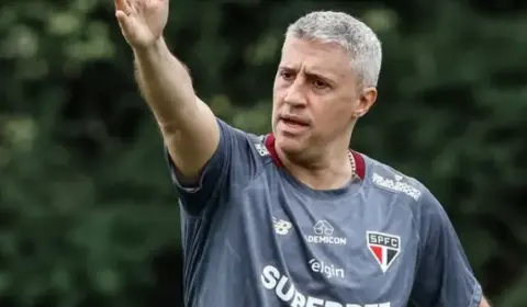 Crespo e Palermo duelam no comando de times que sofrem para fazer gols