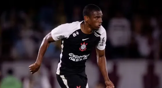Cria do Corinthians brilha e crava futuro: “Antes de sair daqui eu quero ganhar um título”