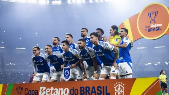 Jogadores do Cruzeiro (foto: Gustavo Aleixo/Cruzeiro)