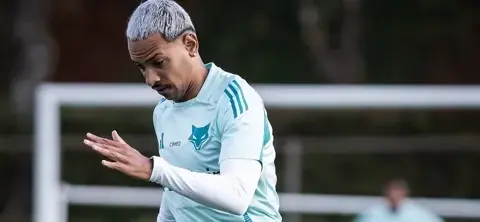 Cruzeiro intensifica negociações para renovar com Matheus Pereira