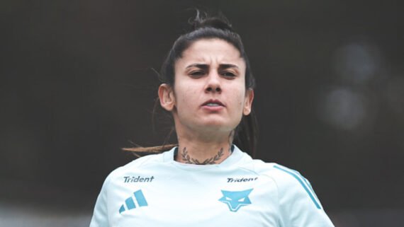 Gaby Martins, meio-campista do Cruzeiro (foto: Gustavo Martins/Cruzeiro)