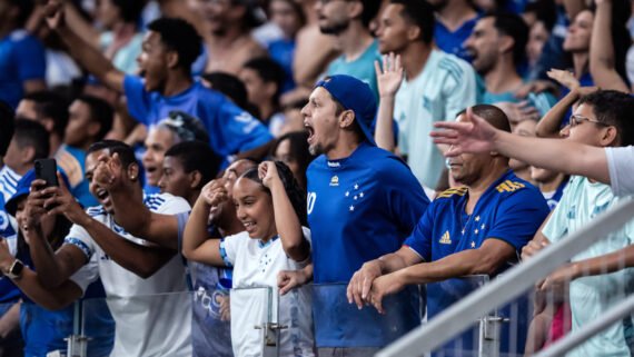 Torcida do Cruzeiro no Mineirão, em Belo Horizonte (foto: Gustavo Aleixo/Cruzeiro)