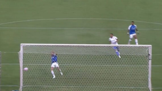 Gabigol perdeu gol sem goleiro (foto: Reprodução)