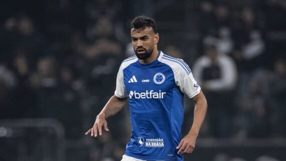 Fabrício Bruno, jogador do Cruzeiro (foto: Marco Galvão/Cruzeiro)