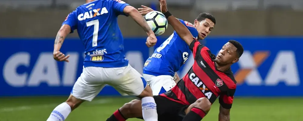 Cruzeiro x Vitória – Onde assistir e escalações