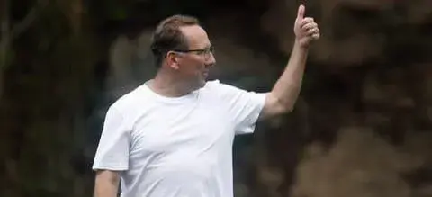 Dono do Botafogo negocia a compra do Wolverhampton