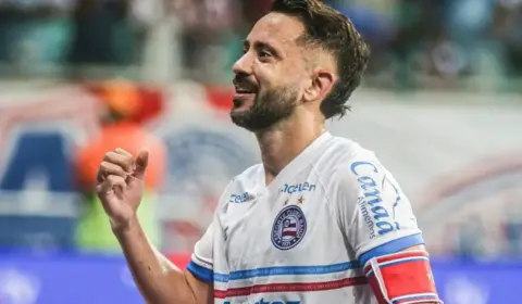 Everton Ribeiro celebra sucesso em cirurgia após diagnóstico de câncer: ‘Vou voltar 100%’