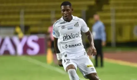 Ex-jogador do Santos é baleado no Equador e está em estado estável
