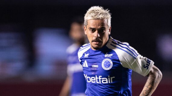 Lateral-direito, Fagner tem contrato de empréstimo com o Cruzeiro até dezembro de 2025 (foto: Marco Galvão/Cruzeiro)