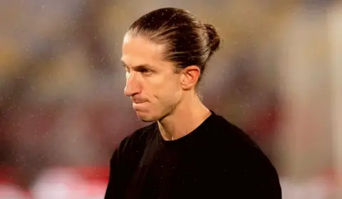 Filipe Luís: ‘Se tem alguém que não pode reclamar de arbitragem é o Palmeiras’