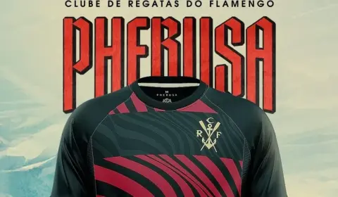 Flamengo lança camisa com design histórico pelos 130 anos