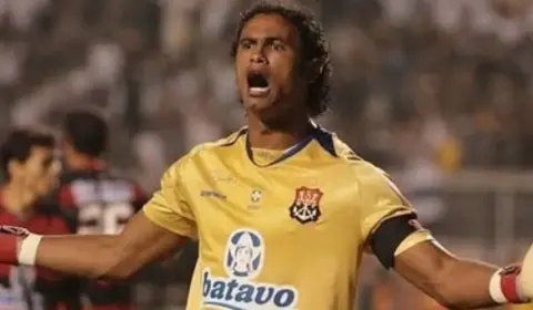 Goleiro Bruno retoma a carreira no futebol e fecha com o Palmeiras-MG