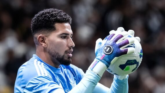 Léo Aragão, jogador do Cruzeiro (foto: Gustavo Aleixo/Cruzeiro)