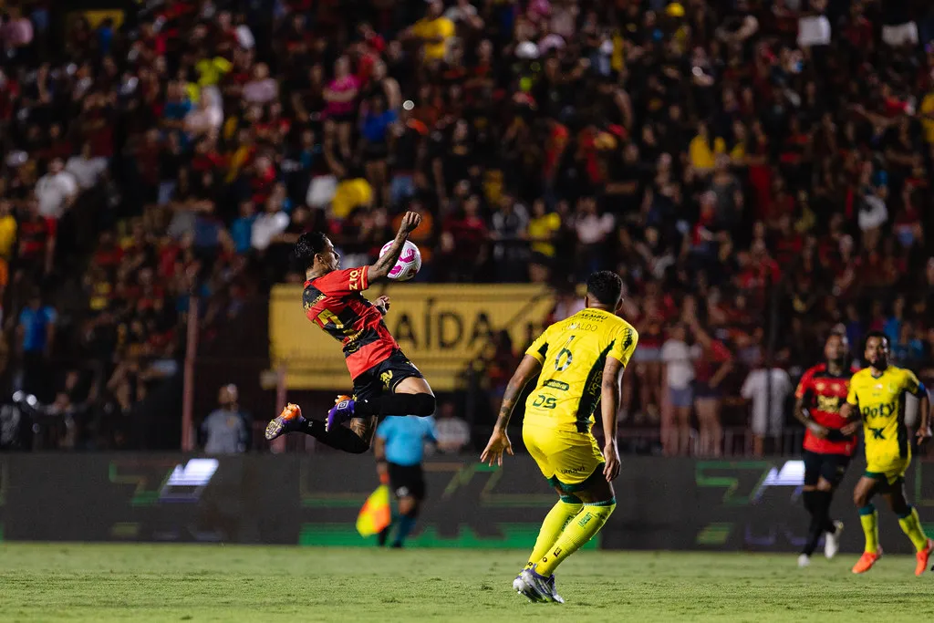 Matheusinho expulso Sport Mirassol