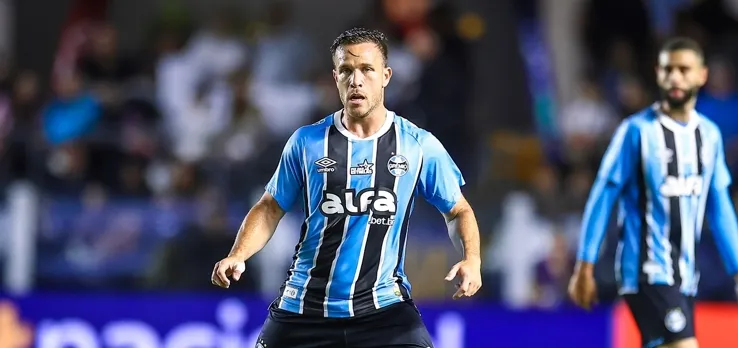 Grêmio: Arthur destaca evolução do futebol brasileiro ao comparar com Europa