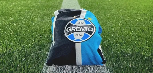 Grêmio se reúne no Rio com comissão de arbitragem para cobrar providências
