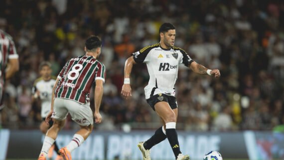 Hulk em Fluminense 3 x 0 Atlético (foto: Pedro Souza/Atlético)