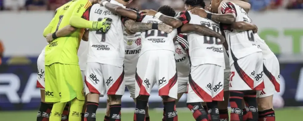 IA coloca Flamengo e LDU como favoritos à final da Libertadores
