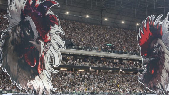 Torcida em Atlético x Cruzeiro na Arena MRV (foto: Edesio Ferreira/EM/D.A. Press)