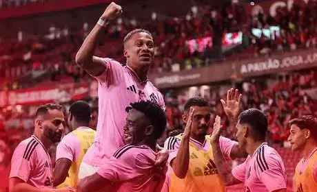 Internacional 2 x 0 Botafogo – Ramón Diaz carimba 1ª vitória