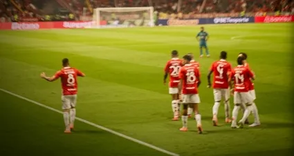 Internacional ganha fôlego para a reta final e se afasta do Z-4 após vitória