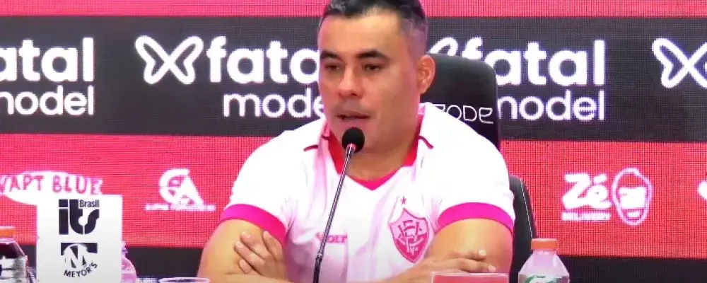 Jair Ventura cobra arbitragem após derrota para o Vasco: “Determinante”