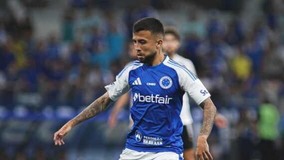 Matheus Henrique, meio-campista do Cruzeiro (foto: Gustavo Aleixo/Cruzeiro)