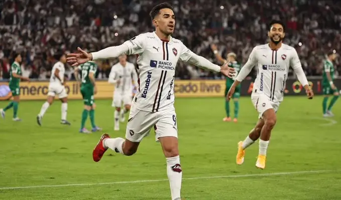 Jornais argentinos exaltam vitória da LDU contra o Palmeiras