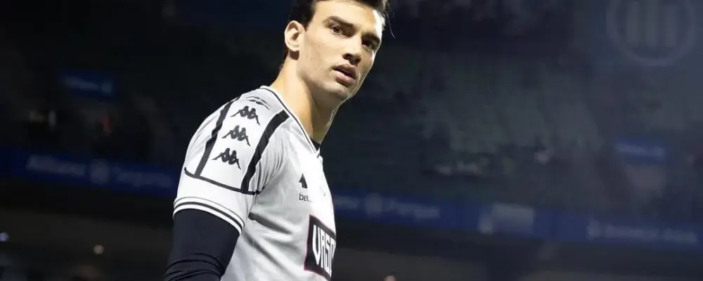 Léo Jardim projeta reação do Vasco: ‘Muita coisa pela frente’