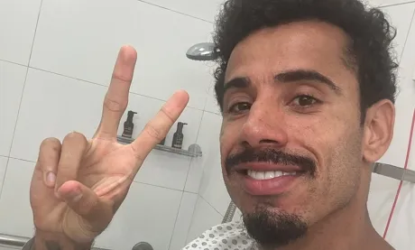 Lucas Evangelista agradece apoio após cirurgia no Palmeiras
