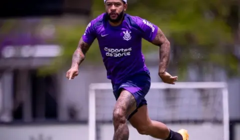 Memphis faz post enigmático após ver barbárie no Rio e perder treino: ‘Mundo precisa de cura’