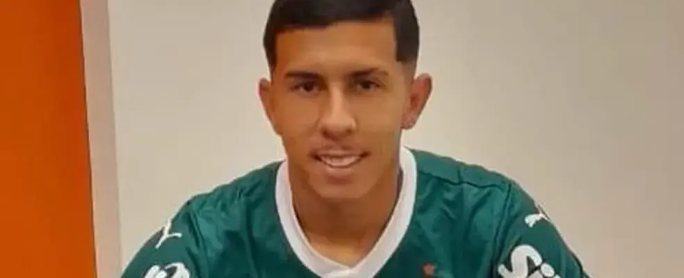 Palmeiras fecha a contratação de ex-atacante do Flamengo