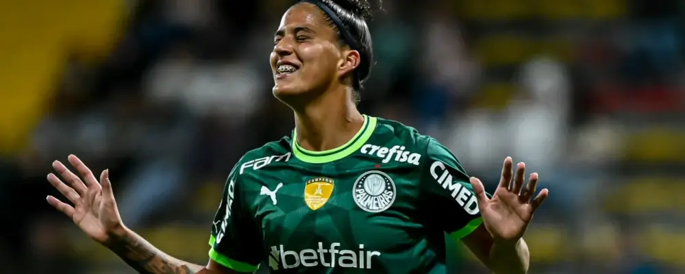Palmeiras negocia Amanda Gutierres por R$ 5,87 milhões, maior transação do País e 3ª do planeta