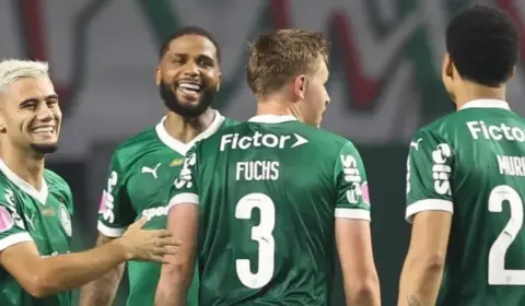 Palmeiras sofre com problemas na defesa em momento decisivo no ano