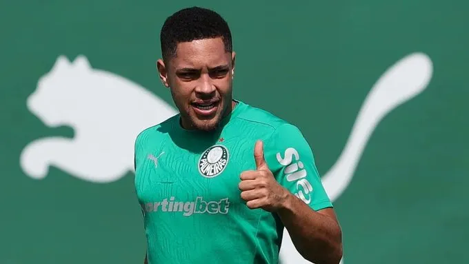 Palmeiras tem Vitor Roque de volta e busca 4ª vitória seguida para abrir distância na liderança