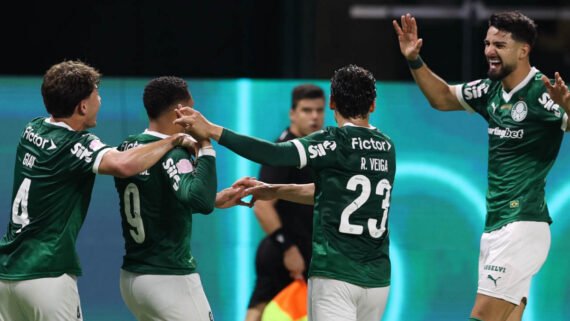 Jogadores do Palmeiras comemoram contra o Vasco (foto: Cesar Greco/Palmeiras)