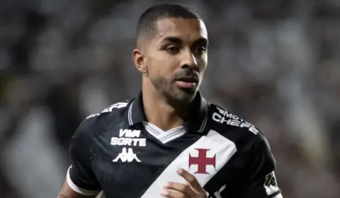 Paulo Henrique reforça o Vasco contra o Fluminense