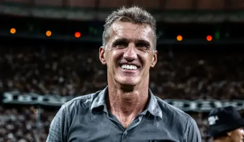 Red Bull Bragantino negocia com Vagner Mancini para substituir Seabra