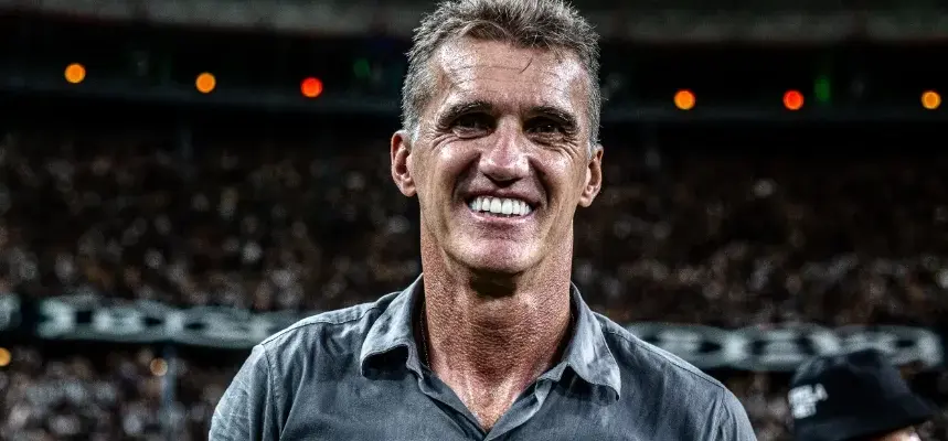 Red Bull Bragantino negocia com Vagner Mancini para substituir Seabra