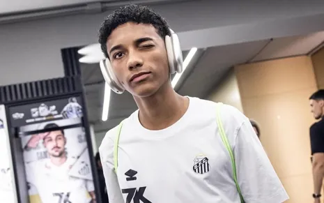 Robinho Jr. brilha pelo Santos, mas Vojvoda pede calma com os jovens da base