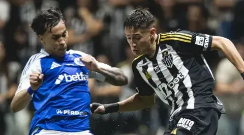 Román do Atlético-MG fala após atitude polêmica de Kaio Jorge: “São coisas do jogo”