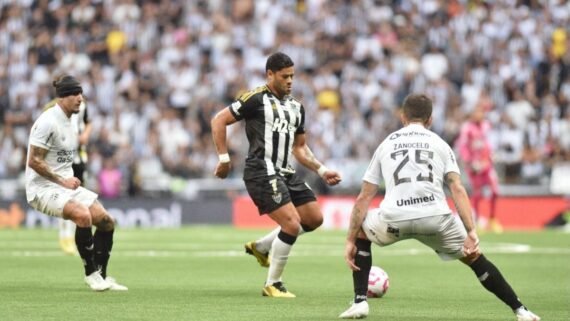 Hulk pelo Atlético (foto: Ramon Lisboa/EM/D.A. Press)