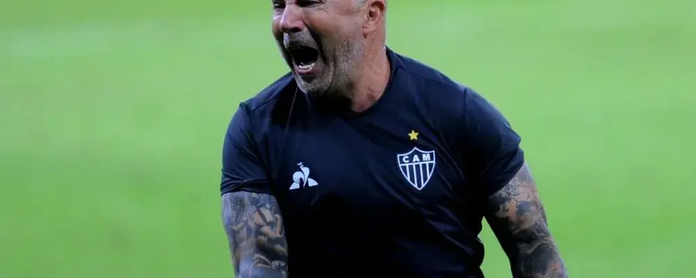 Sampaoli lamenta ausência de Hulk e quer recuperar sua melhor fase: ‘Precisamos dele’