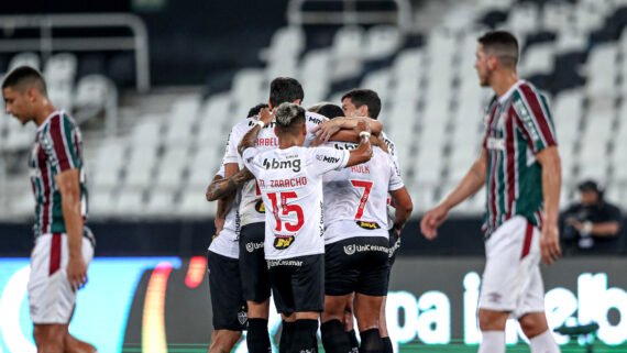 Jogadores do Atlético comemoram gol de Hulk diante do Fluminense, pela Copa do Brasil de 2021, no Rio de Janeiro (foto: Pedro Souza/Atlético)