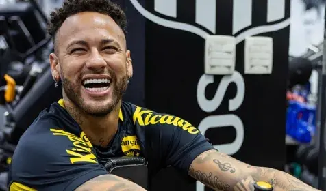 Santos adia renovação com Neymar e foca recuperação do craque
