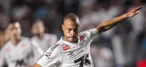 Santos aposta em retornos para clássico decisivo contra Corinthians