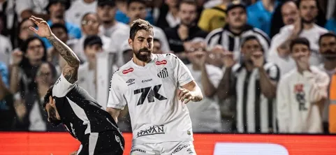 Santos cresce com Vojvoda e Luan Peres destaca nova postura do elenco