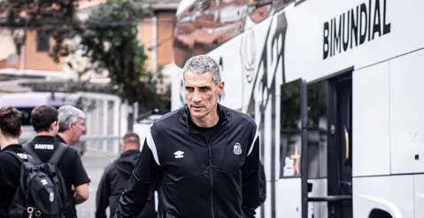 Santos encara clássico contra Corinthians como partida decisiva no Brasileirão