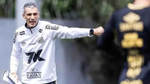 Santos mira 47 pontos para evitar queda no Brasileirão